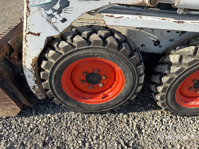 Bobcat 543 Skid Steer Loader - Mini chargeuse: photos 4 Bobcat 543 Skid Steer Loader - Mini chargeuse: photos 4
