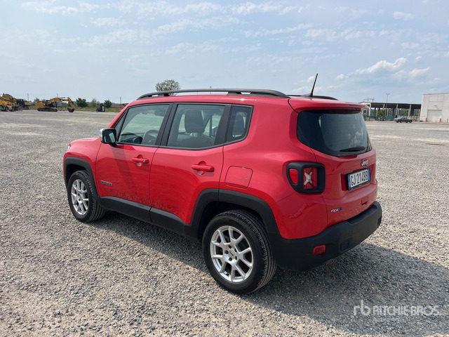 Jeep Renegade SUV - SUV: photos 3 Jeep Renegade SUV - SUV: photos 3