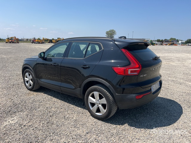 Volvo XC40 SUV - SUV: photos 4 Volvo XC40 SUV - SUV: photos 4
