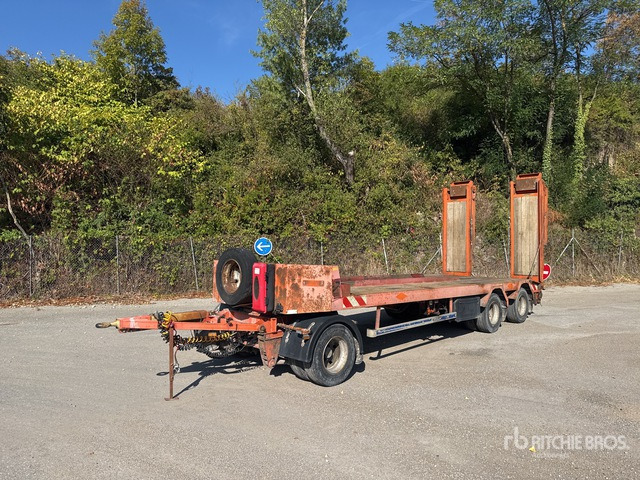2003 TR AX R243WUL Tri/A Single Drop Remorque Port ... Lowboy Trailer - Semi-remorque surbaissé: photos 1 2003 TR AX R243WUL Tri/A Single Drop Remorque Port ... Lowboy Trailer - Semi-remorque surbaissé: photos 1