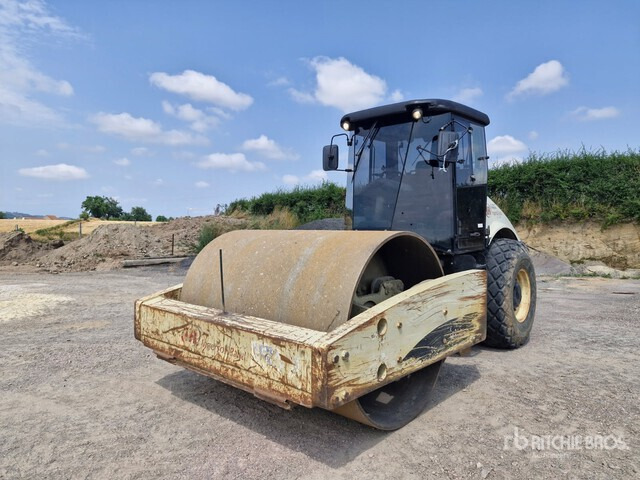 2006 Ingersoll Rand SD160DX Compacteur Vibrant Monocylindre Smooth Drum Compactor - Compacteur à pieds de mouton/ Monocylindre: photos 1 2006 Ingersoll Rand SD160DX Compacteur Vibrant Monocylindre Smooth Drum Compactor - Compacteur à pieds de mouton/ Monocylindre: photos 1