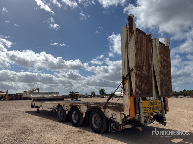 2007 Castera 3SS34T Tri/A Semi-Remorque Porte-Engin ... Lowboy Trailer - Semi-remorque surbaissé: photos 4 2007 Castera 3SS34T Tri/A Semi-Remorque Porte-Engin ... Lowboy Trailer - Semi-remorque surbaissé: photos 4