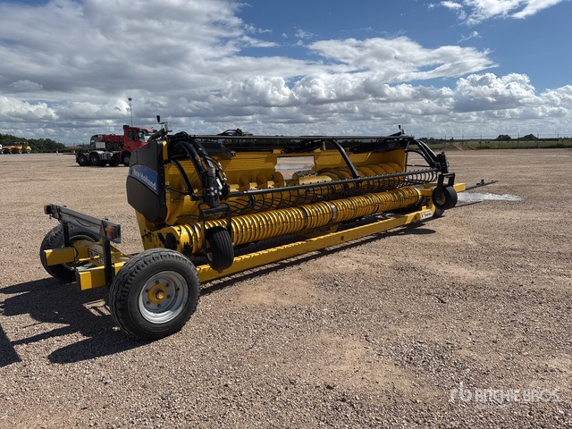 2010 New Holland 293 Pick Up Ensileuse 5M20 Forage Harvester Pickup Header - Accessoire aux ensileuses: photos 1 2010 New Holland 293 Pick Up Ensileuse 5M20 Forage Harvester Pickup Header - Accessoire aux ensileuses: photos 1