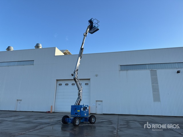 2012 Genie Z34/22 4WD Diesel Nacelle Articulee Articulating Boom Lift - Nacelle articulée: photos 3 2012 Genie Z34/22 4WD Diesel Nacelle Articulee Articulating Boom Lift - Nacelle articulée: photos 3