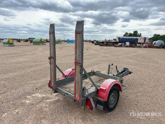 2012 Hubiere PR1301 S/A Remorque 1 Essieu Equipment Trailer - Remorque porte-engin surbaissée: photos 4 2012 Hubiere PR1301 S/A Remorque 1 Essieu Equipment Trailer - Remorque porte-engin surbaissée: photos 4