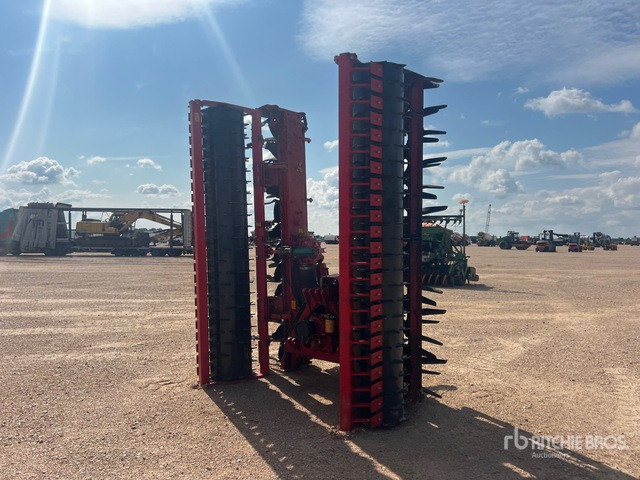 2012 Kverneland NG-S 101 F35 6 m 3-Point Power Harrow - Broyeur/ Épareuse: photos 4 2012 Kverneland NG-S 101 F35 6 m 3-Point Power Harrow - Broyeur/ Épareuse: photos 4