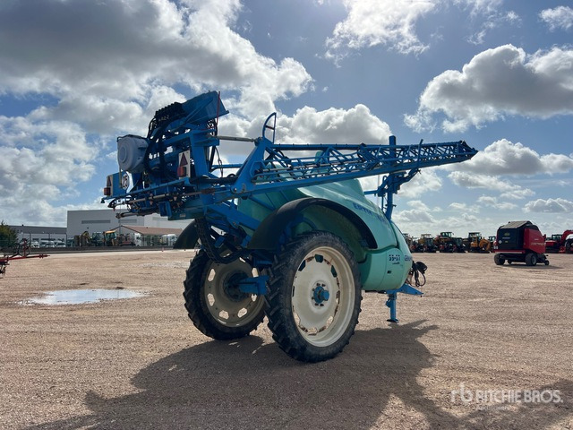 2013 Berthoud Tenor 35-37 27 m High Clearance Pulverisate ... Pull-Type Sprayer - Pulvérisateur traîné: photos 4 2013 Berthoud Tenor 35-37 27 m High Clearance Pulverisate ... Pull-Type Sprayer - Pulvérisateur traîné: photos 4
