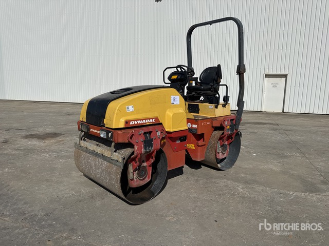 2013 Dynapac CC1300 Compacteur Vibrant Tandem Double Drum Roller - Rouleau compresseur: photos 1 2013 Dynapac CC1300 Compacteur Vibrant Tandem Double Drum Roller - Rouleau compresseur: photos 1