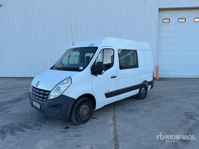 2013 Renault Master dCi125 Vehicule Utilitaire Cargo Van - Fourgon utilitaire, Utilitaire double cabine: photos 2 2013 Renault Master dCi125 Vehicule Utilitaire Cargo Van - Fourgon utilitaire, Utilitaire double cabine: photos 2