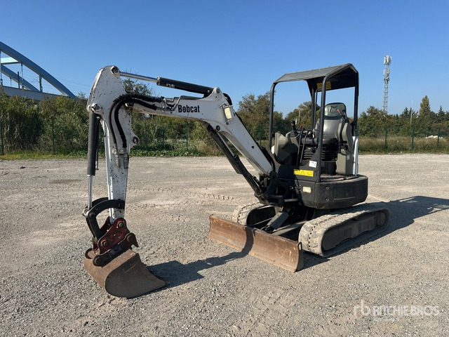 2015 Bobcat E26 E M Mini-Pelle Mini Excavator: <6.6t - Mini pelle: photos 2 2015 Bobcat E26 E M Mini-Pelle Mini Excavator: <6.6t - Mini pelle: photos 2
