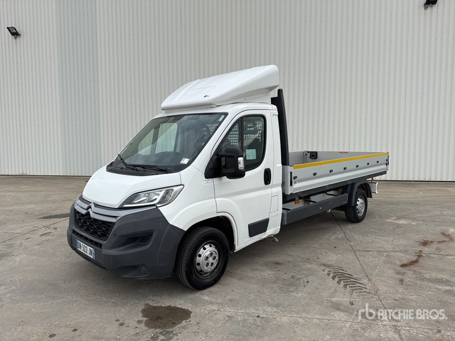 2015 Citroen Jumper 4x2 Camion Plateau Flatbed Truck - Utilitaire plateau: photos 1 2015 Citroen Jumper 4x2 Camion Plateau Flatbed Truck - Utilitaire plateau: photos 1
