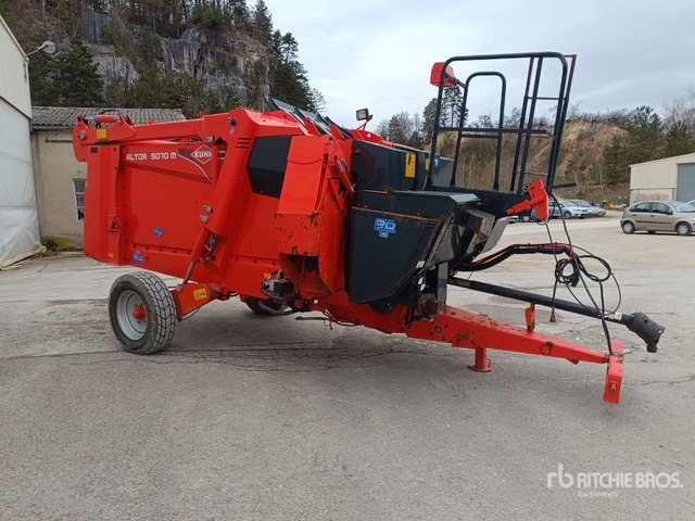2015 Kuhn Altor 5070m GL Livestock Feeder - Broyeur/ Épareuse: photos 1 2015 Kuhn Altor 5070m GL Livestock Feeder - Broyeur/ Épareuse: photos 1