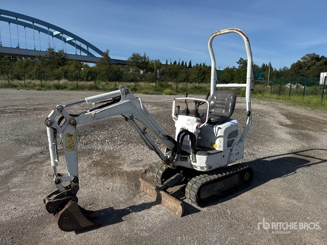 2016 Yanmar SV08 Micro-Pelle Mini Excavator: <6.6t - Mini pelle: photos 2 2016 Yanmar SV08 Micro-Pelle Mini Excavator: <6.6t - Mini pelle: photos 2