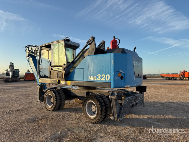 2017 Fuchs MHL320T4F Pelle De Manutention (Inoperable) Wheel Material Handler - Pelle de manutention: photos 4 2017 Fuchs MHL320T4F Pelle De Manutention (Inoperable) Wheel Material Handler - Pelle de manutention: photos 4