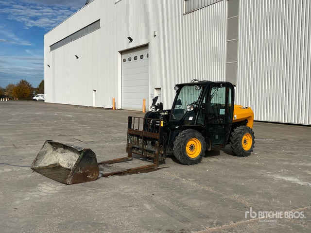 2017 JCB 516-40 Chariot Telescopique Telehandler - Chariot télescopique: photos 1 2017 JCB 516-40 Chariot Telescopique Telehandler - Chariot télescopique: photos 1