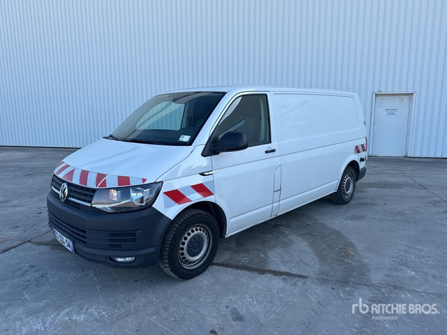 2017 Volkswagen Transporter TDI 4 Motion Vehicule Utilitaire Cargo Van - Fourgonnette: photos 2 2017 Volkswagen Transporter TDI 4 Motion Vehicule Utilitaire Cargo Van - Fourgonnette: photos 2