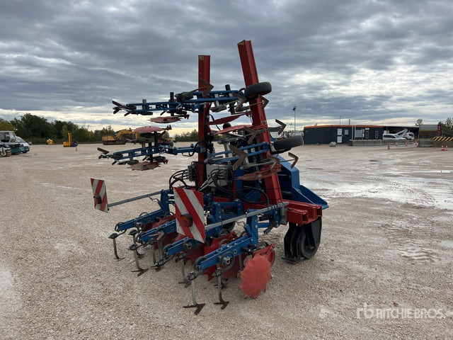 2018 Hatzenbichler Systeme Camera Standard 7 rangs 3-Point Bineuse 7 Rangs Rod Weeder - Outils du sol: photos 4 2018 Hatzenbichler Systeme Camera Standard 7 rangs 3-Point Bineuse 7 Rangs Rod Weeder - Outils du sol: photos 4