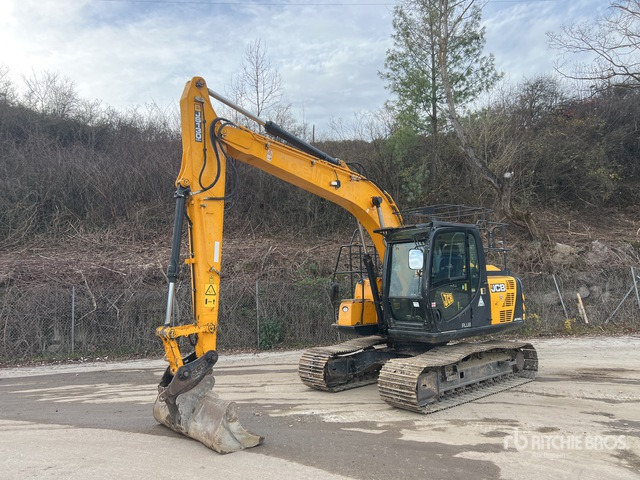 2018 JCB JS130LC 4F Pelle chenille Tracked Excavator - Pelle sur chenille: photos 2 2018 JCB JS130LC 4F Pelle chenille Tracked Excavator - Pelle sur chenille: photos 2