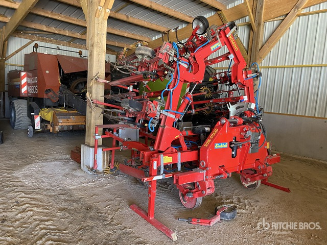 2019 Einbock Row Guard 500 4.5 m 3-Point Bineuse Rod Weeder - Broyeur/ Épareuse: photos 1 2019 Einbock Row Guard 500 4.5 m 3-Point Bineuse Rod Weeder - Broyeur/ Épareuse: photos 1