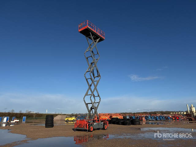 2019 Skyjack SJ9250 4x4 Diesel Nacelle Ciseau Scissor Lift - Nacelle ciseaux: photos 2 2019 Skyjack SJ9250 4x4 Diesel Nacelle Ciseau Scissor Lift - Nacelle ciseaux: photos 2