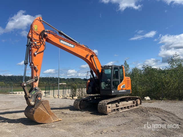 2020 Doosan DX235 Pelle Sur Chenilles Tracked Excavator - Pelle sur chenille: photos 1 2020 Doosan DX235 Pelle Sur Chenilles Tracked Excavator - Pelle sur chenille: photos 1