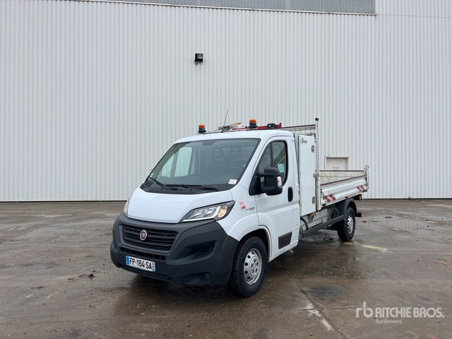 2020 Fiat Ducato Camion Benne Dump Truck: Light Duty - Camion benne: photos 1 2020 Fiat Ducato Camion Benne Dump Truck: Light Duty - Camion benne: photos 1