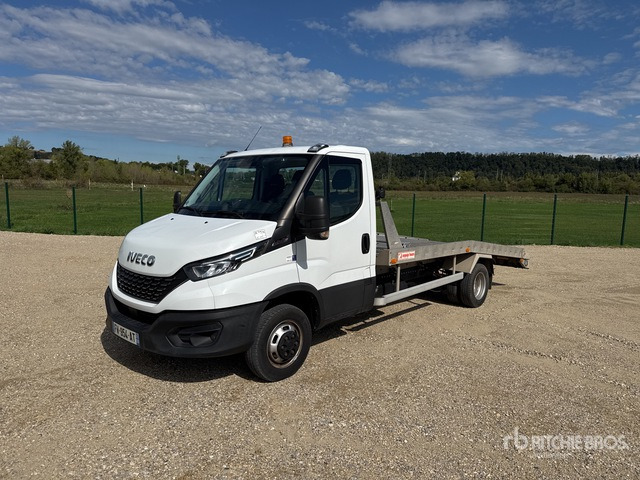 2020 Iveco 35C18 4x2 Camion Porte-Voiture Tow Truck - Remorqueuse: photos 1 2020 Iveco 35C18 4x2 Camion Porte-Voiture Tow Truck - Remorqueuse: photos 1