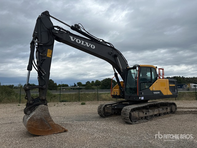 2020 Volvo EC220ENL Pelle Sur Chenilles Tracked Excavator - Pelle sur chenille: photos 1 2020 Volvo EC220ENL Pelle Sur Chenilles Tracked Excavator - Pelle sur chenille: photos 1