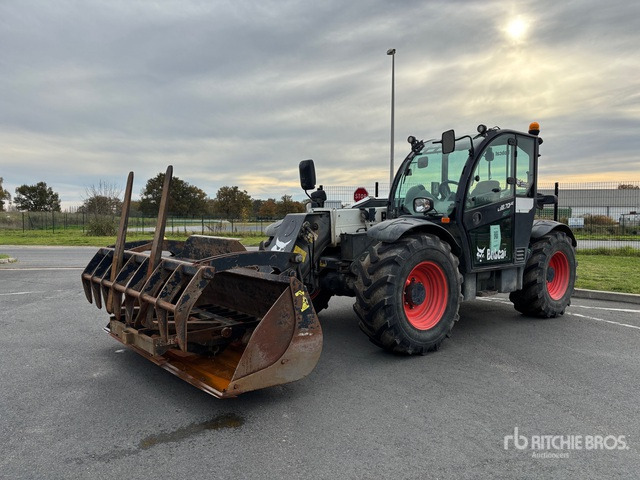 2021 Bobcat TL38.70HF Agri Telehandler - Chariot télescopique: photos 2 2021 Bobcat TL38.70HF Agri Telehandler - Chariot télescopique: photos 2