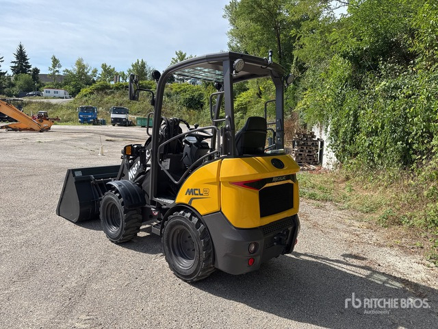 2022 Mecalac MCL2 Chargeuse Sur Pneus (Non Utilis ... Wheel Loader - Chargeuse sur pneus: photos 3 2022 Mecalac MCL2 Chargeuse Sur Pneus (Non Utilis ... Wheel Loader - Chargeuse sur pneus: photos 3