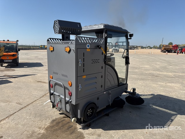 2025 OKG DY-2000 Balayeuse Electrique (Non Utili ... Floor Sweeper - Balayeuse de voirie: photos 3 2025 OKG DY-2000 Balayeuse Electrique (Non Utili ... Floor Sweeper - Balayeuse de voirie: photos 3