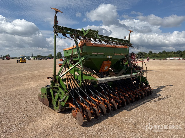 Amazone ADP402 Power Harrow - Broyeur/ Épareuse: photos 4 Amazone ADP402 Power Harrow - Broyeur/ Épareuse: photos 4