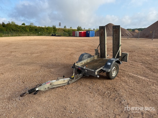 ECIM Equipment Trailer - Remorque porte-engin surbaissée: photos 1 ECIM Equipment Trailer - Remorque porte-engin surbaissée: photos 1
