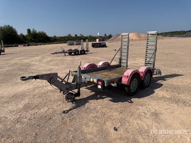 Hubiere H212L14CF Equipment Trailer - Remorque porte-engin surbaissée: photos 1 Hubiere H212L14CF Equipment Trailer - Remorque porte-engin surbaissée: photos 1
