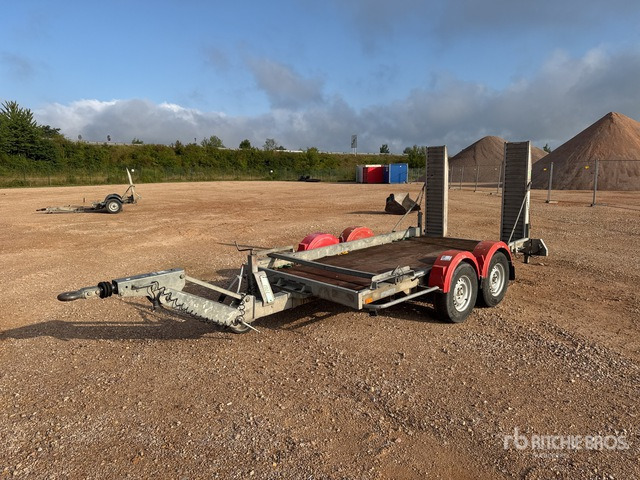 Hubiere TPG352R Equipment Trailer - Remorque porte-engin surbaissée: photos 2 Hubiere TPG352R Equipment Trailer - Remorque porte-engin surbaissée: photos 2