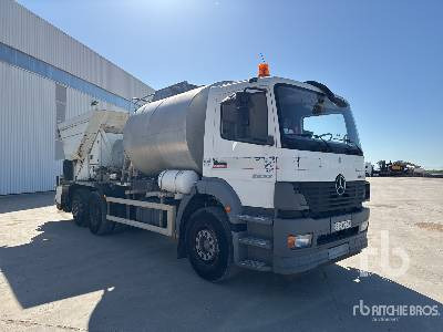MERCEDES ATEGO 2533 2004 Rincheval BIR 5000 L on 6x2 - Répandeuse: photos 4 MERCEDES ATEGO 2533 2004 Rincheval BIR 5000 L on 6x2 - Répandeuse: photos 4