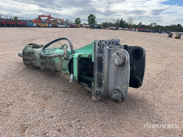 Montabert V65 Concasseur hydraulique - Marteau hydraulique: photos 4 Montabert V65 Concasseur hydraulique - Marteau hydraulique: photos 4