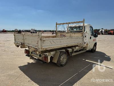 PEUGEOT BOXER 4x2 - Camion benne: photos 3 PEUGEOT BOXER 4x2 - Camion benne: photos 3