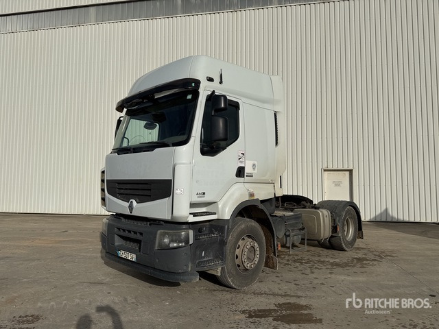 2012 Renault Premium 460 DXi 4x2 Tracteur Routier S/A Sleeper Truck Tractor - Tracteur routier: photos 1 2012 Renault Premium 460 DXi 4x2 Tracteur Routier S/A Sleeper Truck Tractor - Tracteur routier: photos 1