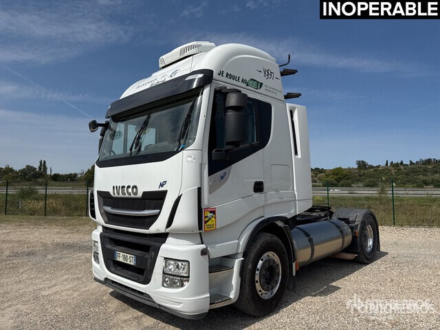 2019 Iveco Stralis 460 LNG 4x2 Tracteur Routier Cabine ... S/A Sleeper Truck Tractor - Tracteur routier: photos 1 2019 Iveco Stralis 460 LNG 4x2 Tracteur Routier Cabine ... S/A Sleeper Truck Tractor - Tracteur routier: photos 1