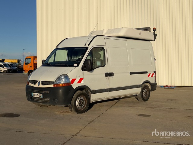 2009 Renault Master L1H1 Vehicule Utilitaire Cargo Van - Véhicule utilitaire: photos 1 2009 Renault Master L1H1 Vehicule Utilitaire Cargo Van - Véhicule utilitaire: photos 1