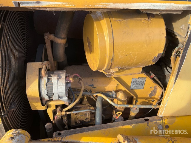 1997 Cat D6M LGP Crawler Dozer - Bulldozer: photos 5 1997 Cat D6M LGP Crawler Dozer - Bulldozer: photos 5