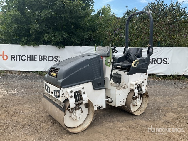 2013 Bomag BW100ADM-5 Double Drum Roller - Rouleau compresseur: photos 1 2013 Bomag BW100ADM-5 Double Drum Roller - Rouleau compresseur: photos 1
