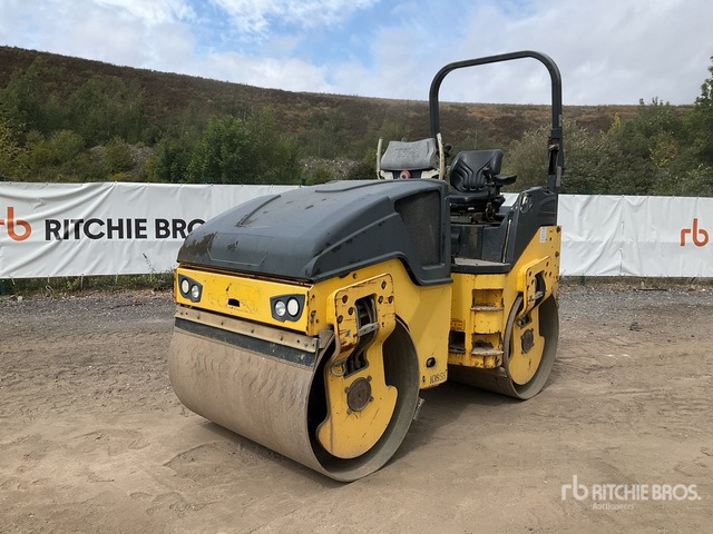 2013 Bomag BW135AD-6 Double Drum Roller - Rouleau compresseur: photos 1 2013 Bomag BW135AD-6 Double Drum Roller - Rouleau compresseur: photos 1