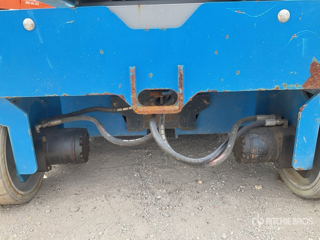 Nacelle ciseaux 2016 Genie GS3246 Electric (Inoperable) Scissor Lift: photos 6 Nacelle ciseaux 2016 Genie GS3246 Electric (Inoperable) Scissor Lift: photos 6