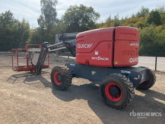 2016 Skyjack SJ46AJ 4WD Diesel Articulating Boom Lift - Nacelle articulée: photos 4 2016 Skyjack SJ46AJ 4WD Diesel Articulating Boom Lift - Nacelle articulée: photos 4