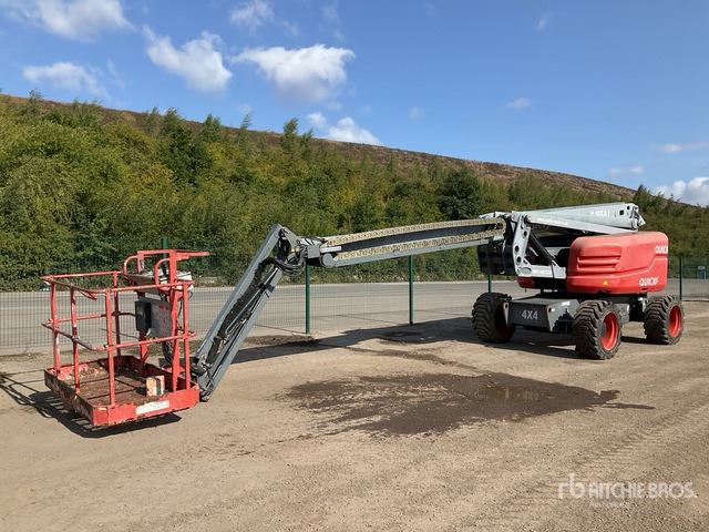 2017 Skyjack SJ85AJ 4WD Diesel Articulating Boom Lift - Nacelle articulée: photos 1 2017 Skyjack SJ85AJ 4WD Diesel Articulating Boom Lift - Nacelle articulée: photos 1