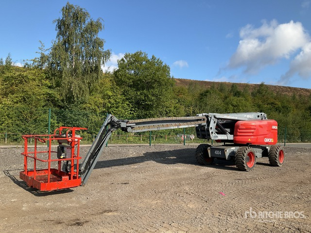 2017 Skyjack SJ85AJ 4WD Diesel Articulating Boom Lift - Nacelle articulée: photos 2 2017 Skyjack SJ85AJ 4WD Diesel Articulating Boom Lift - Nacelle articulée: photos 2