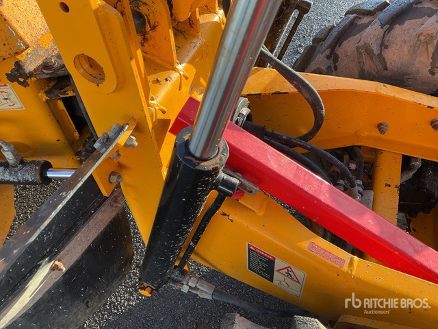 2020 Thwaites MACH201 1 ton 4x4 Hi-Tip Dumper - Tombereau: photos 5 2020 Thwaites MACH201 1 ton 4x4 Hi-Tip Dumper - Tombereau: photos 5