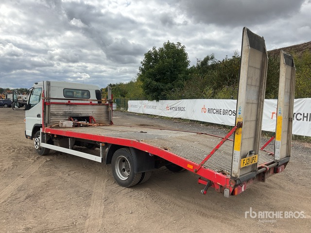 2021 Mitsubishi Canter 4x2 Flatbed Truck - Camion plateau: photos 4 2021 Mitsubishi Canter 4x2 Flatbed Truck - Camion plateau: photos 4